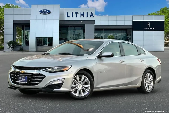 $16536 : Chevrolet Malibu 2022 LT 4dr image 1