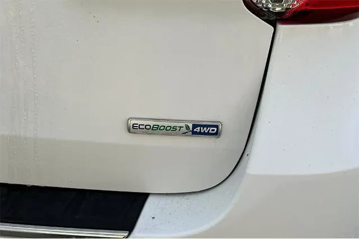 $24473 : Ford Explorer 2020 AWD Limit image 6