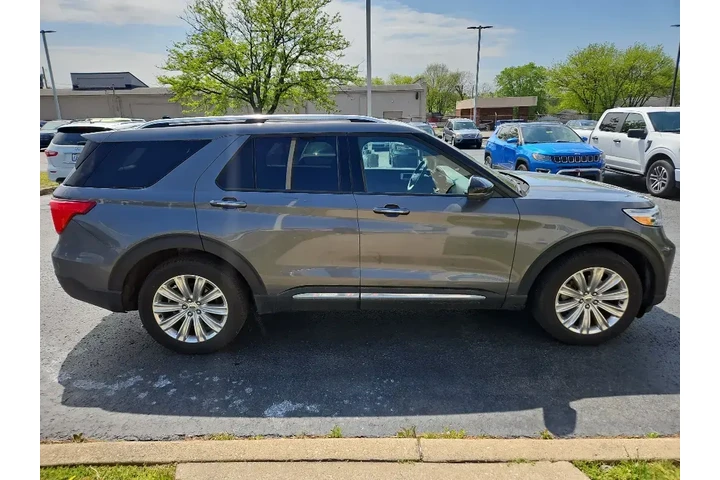 $36996 : Ford Explorer 2023 AWD Limit image 9