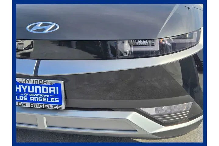 $29944 : Hyundai IONIQ 5 2024 SE 4dr image 8