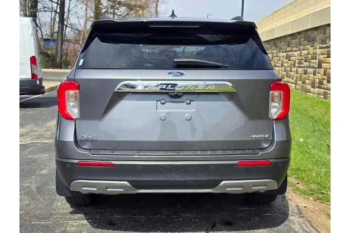 $27481 : Ford Explorer 2022 AWD XLT 4 image 10