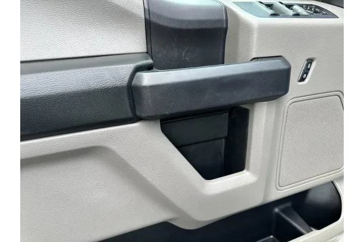 $27990 : Ford F-150 2020 4x2 Lariat 4 image 10