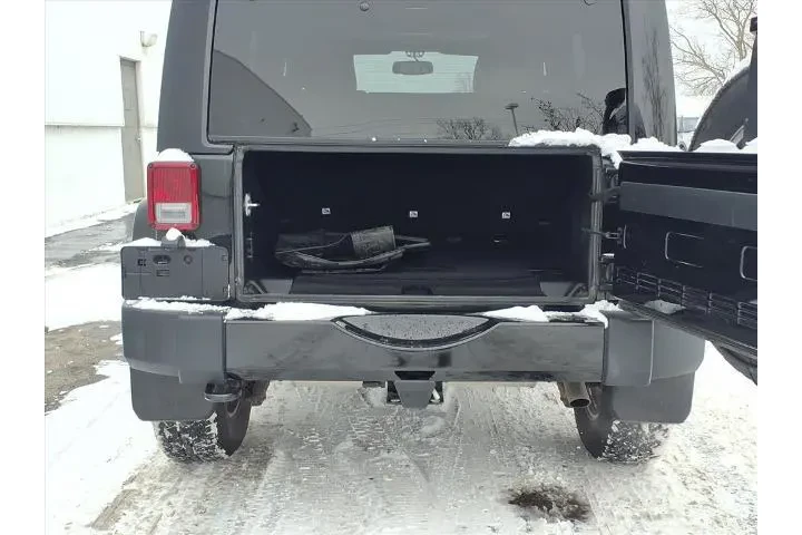 $21874 : Jeep Wrangler JK Unlimited 2 image 7