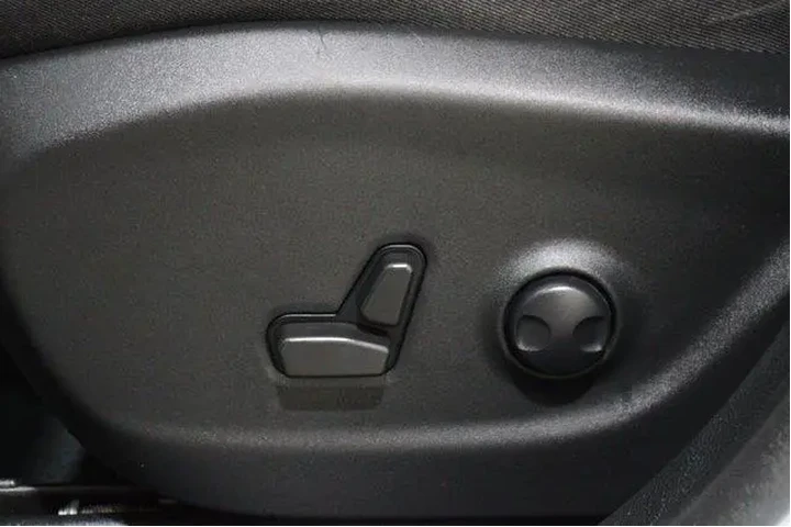 $27889 : Jeep Cherokee 2022 4x4 Limit image 4