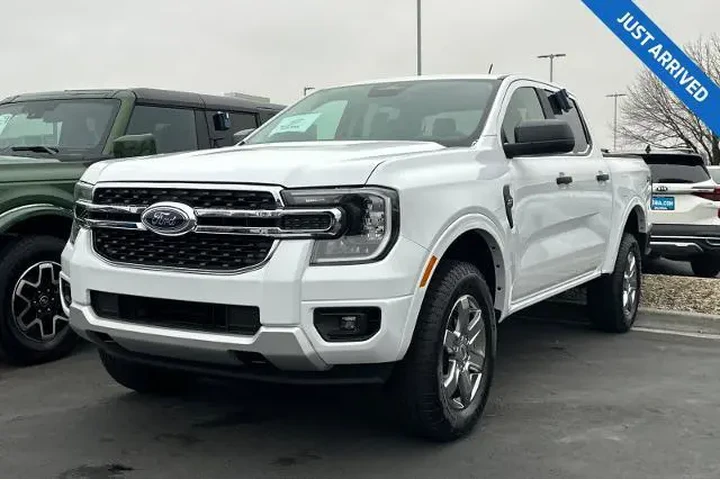 $36995 : Ford Ranger 2025 4x4 XLT 4dr image 1