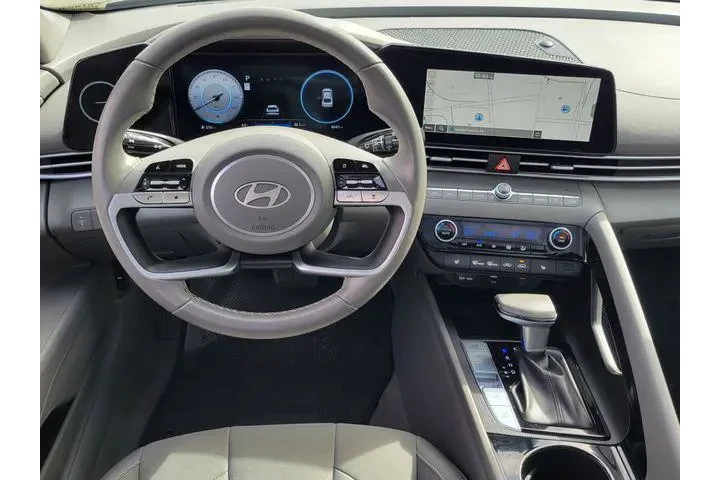 $20688 : Hyundai ELANTRA 2025 SEL Con image 4