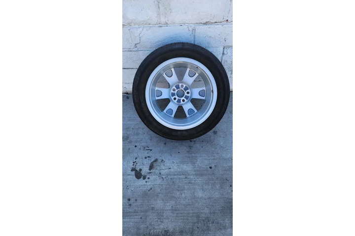 $80 : Vendo llantas de lexus R17 image 2