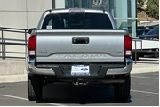 $34900 : Toyota Tacoma 2022 4x4 TRD O thumbnail