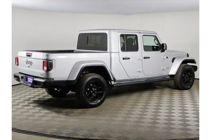 $25999 : Jeep Gladiator 2023 4x4 Over image 7