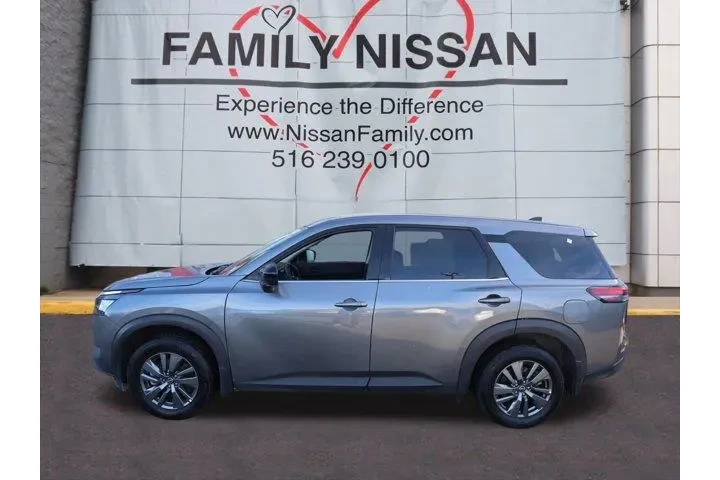 $32809 : Nissan Pathfinder 2024 AWD S image 6