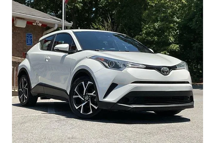 $13285 : Toyota C-HR 2019 LE 4dr Cros image 3