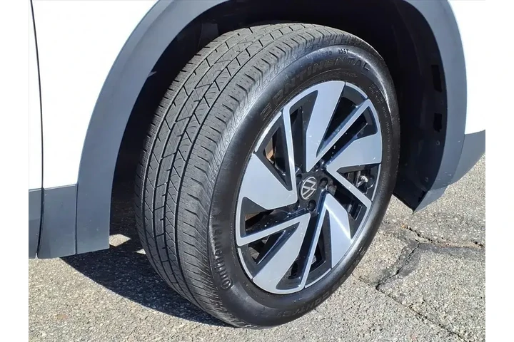 $33101 : Volkswagen Atlas 2025 AWD SE image 5