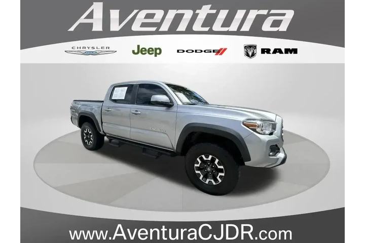 $29817 : Toyota Tacoma 2021 4x2 TRD O image 1