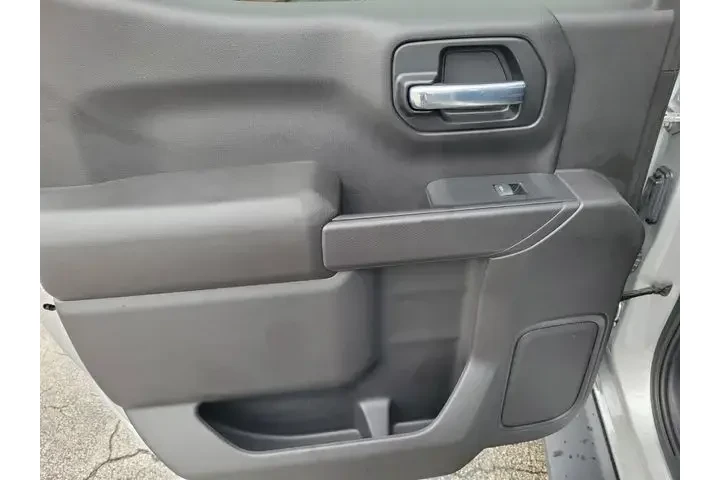 $23990 : Chevrolet Silverado 1500 202 image 9