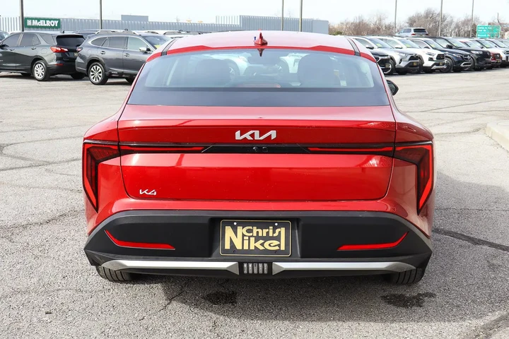 $19988 : 2025 K4 LXS FWD image 5