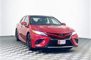PRE-OWNED 2020 TOYOTA CAMRY X en Madison WV