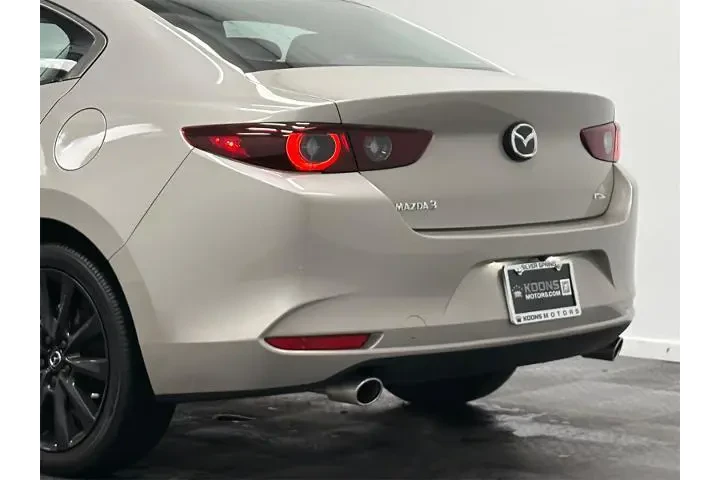 $23500 : Mazda Mazda3 Sedan 2025 2.5 image 6