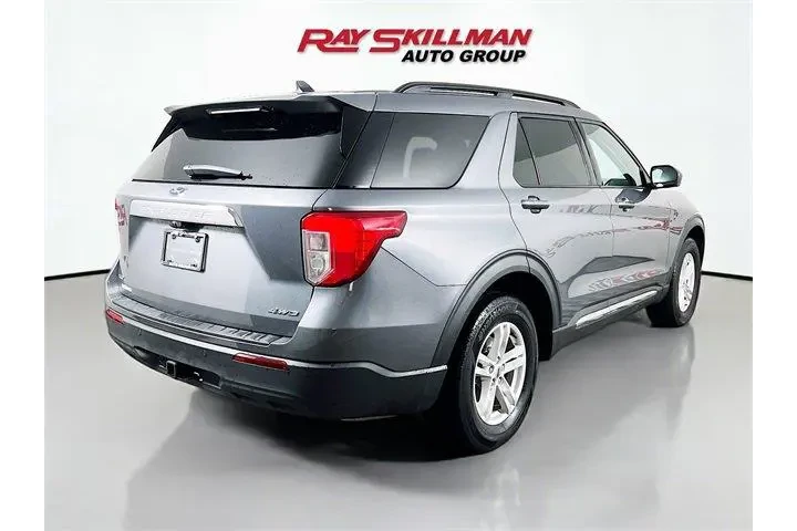$28975 : Ford Explorer 2022 AWD XLT 4 image 7