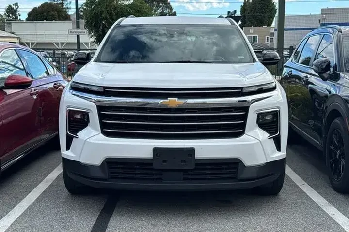 $36991 : Chevrolet Traverse 2025 4X4 image 3