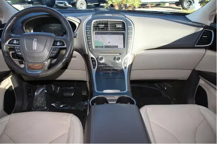 $22115 : Lincoln Nautilus 2020 Reserv image 7