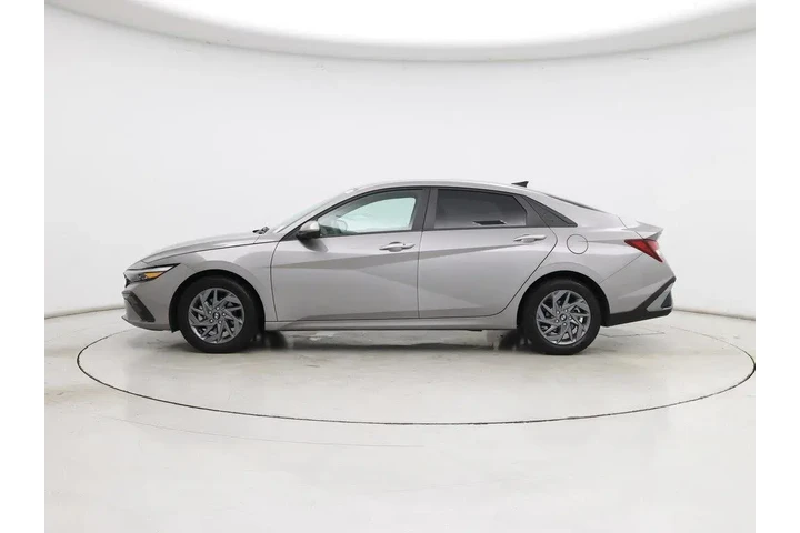$20998 : Hyundai ELANTRA 2024 SEL 4dr image 3