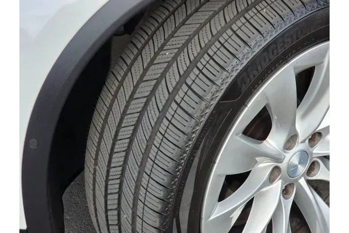 $31995 : Tesla Model X 2019 AWD Long image 9