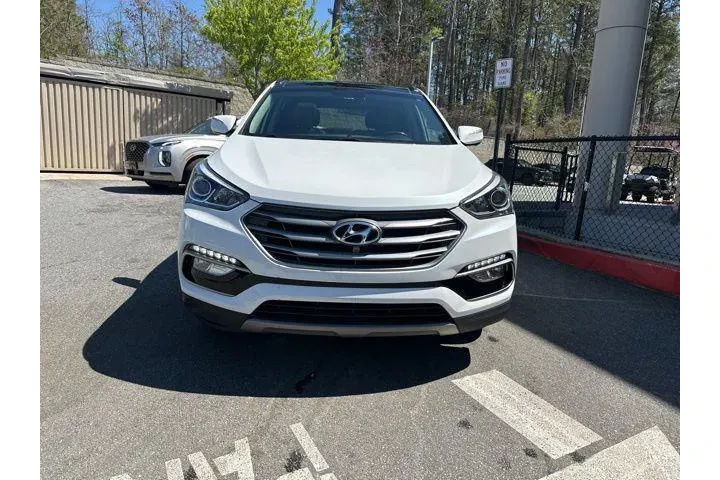 $17142 : Hyundai SANTA FE Sport 2018 image 2