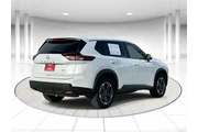 $19201 : Nissan Rogue 2024 SV 4dr Cro thumbnail