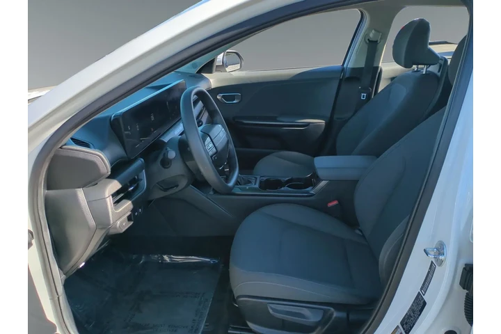 $23900 : Kia K4 2025 image 9