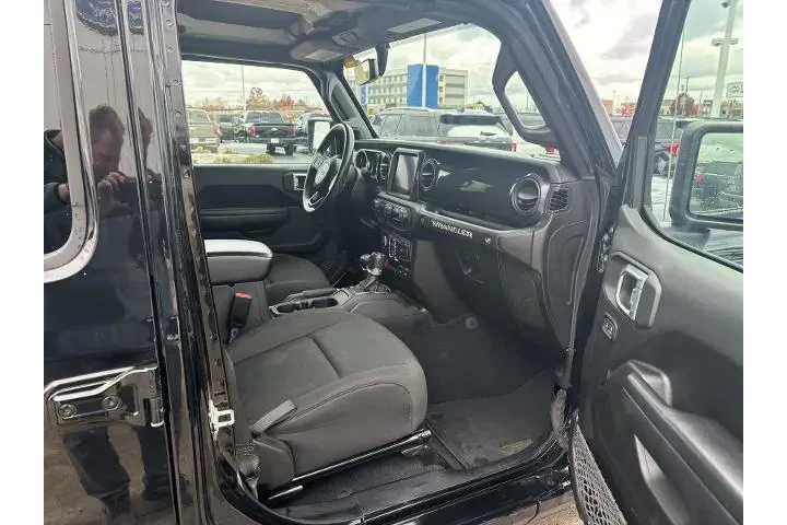 $23474 : Jeep Wrangler Unlimited 2021 image 5