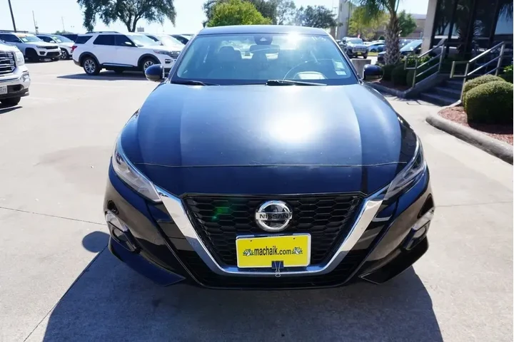 $18288 : Nissan Altima 2019 2.5 SV 4d image 3