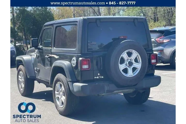 $18999 : Jeep Wrangler 2018 4x4 Sport image 8