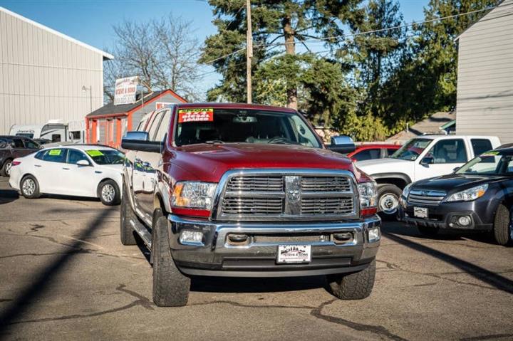 $34995 : 2011 RAM 3500 Laramie image 6