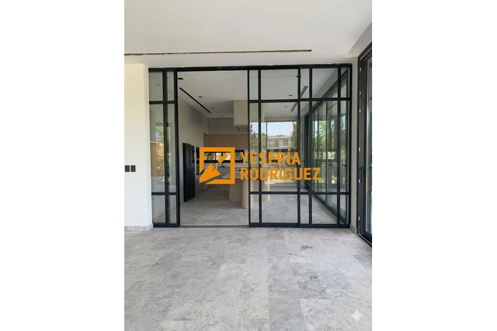 Yesería Rodriguez 15-61163565 image 5