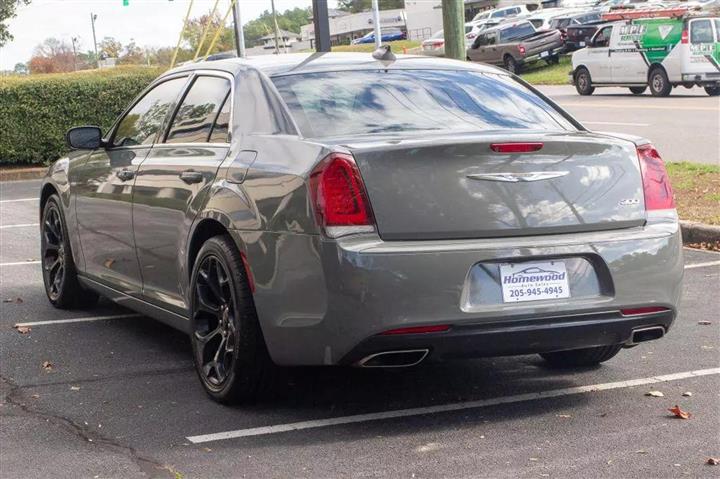 $17900 : 2019 CHRYSLER 3002019 CHRYSLE image 7