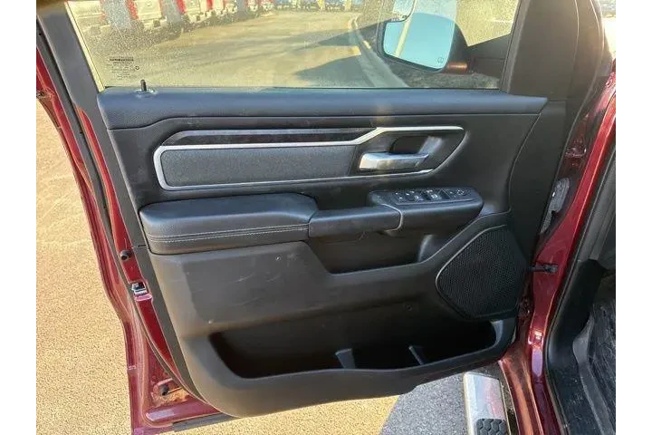 $30000 : Ram 1500 2022 4x4 Big Horn 4 image 8