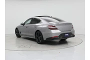 $28998 : Genesis G70 2023 2.0T 4dr Se thumbnail
