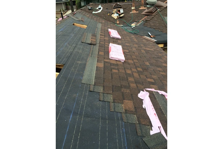 Muñoz Roofing image 1