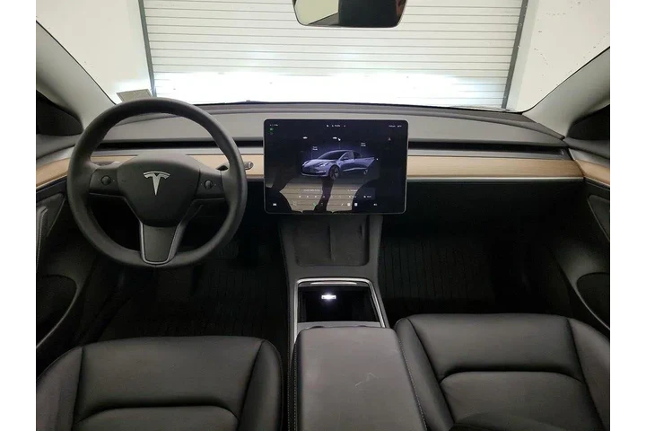$26998 : Tesla Model 3 2023 4dr Sedan image 9
