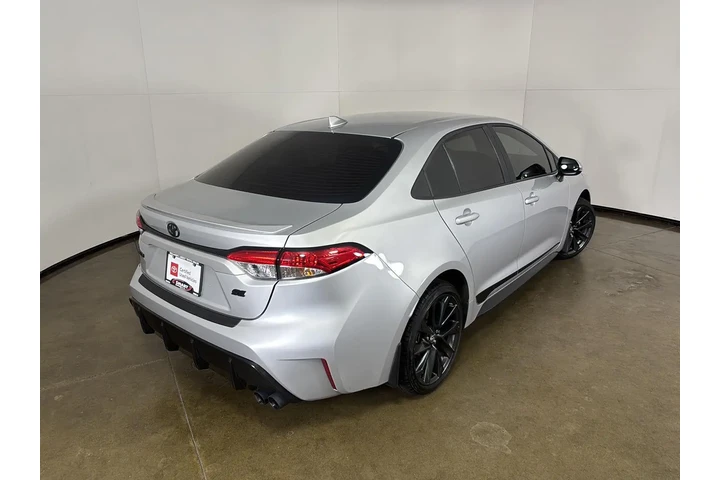 $25000 : Gold Certified 2024 Corolla SE image 10