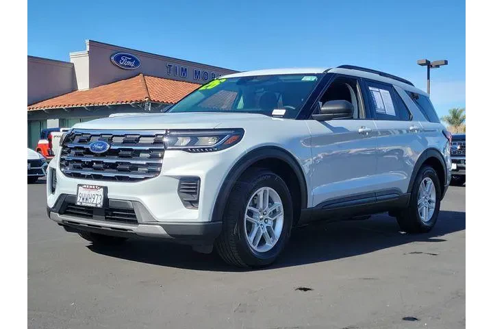 $39810 : Ford Explorer 2026 Active 4d image 5