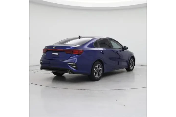 $15998 : Kia Forte 2021 LXS 4dr Sedan image 8