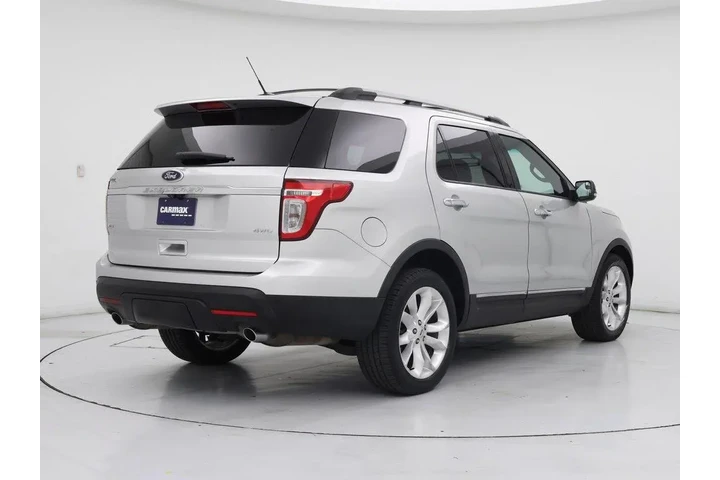 $15998 : Ford Explorer 2015 AWD XLT 4 image 8