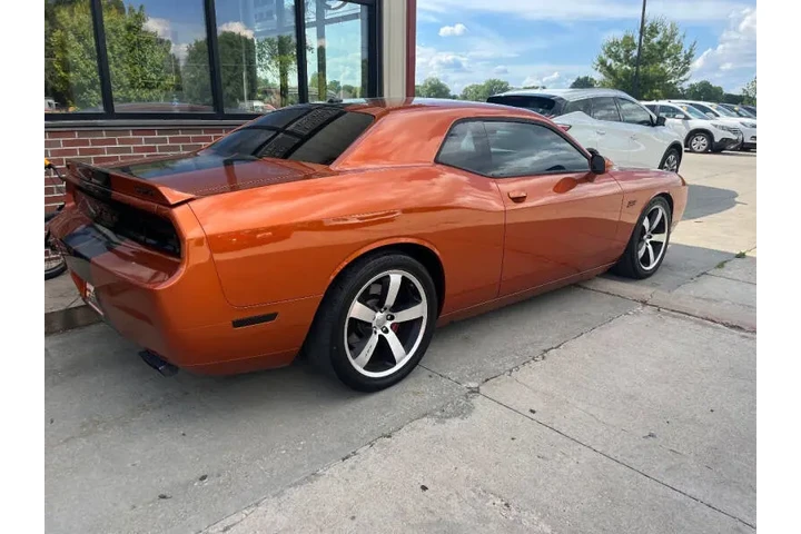 $27950 : 2011 Challenger SRT8 392 image 5