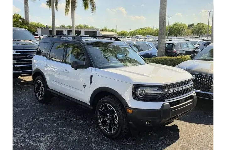 $30990 : Ford Bronco Sport 2025 AWD O image 2