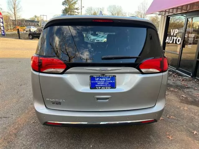 $11999 : 2020 Pacifica Touring L image 7