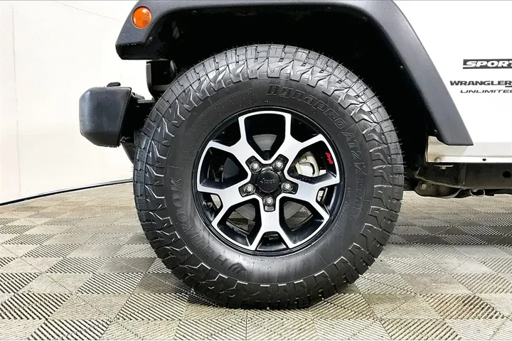 $21491 : Jeep Wrangler JK Unlimited 2 image 8