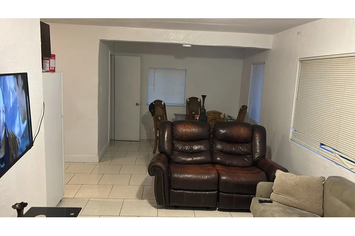 $1650 : Casa en renta image 6