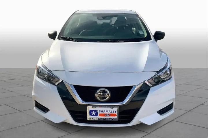 $14259 : Nissan Versa 2022 S 4dr Seda image 2