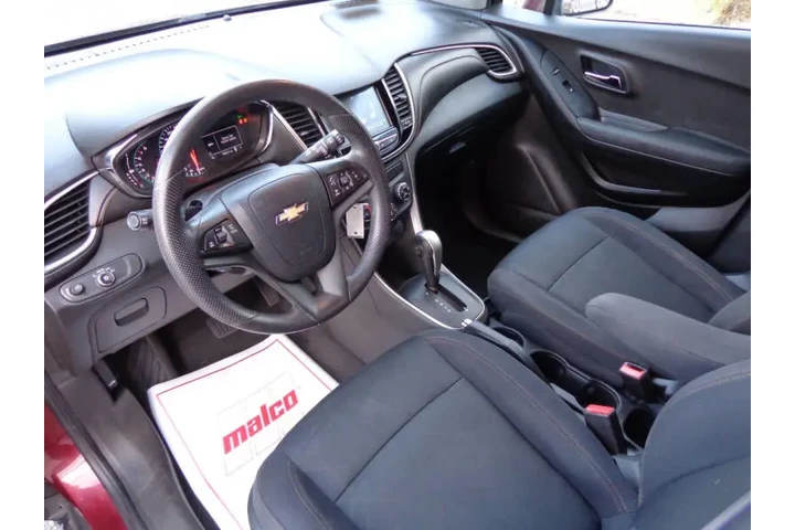 $7950 : 2017 Trax LT image 9
